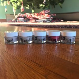 Color dip powder (acrylic nail color powder)